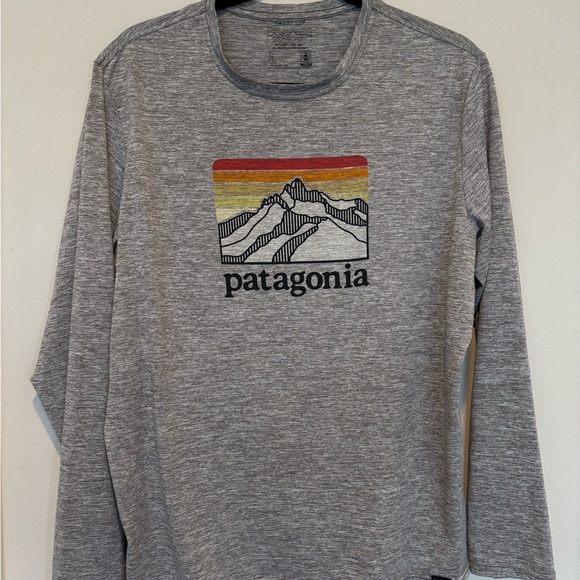 Patagonia Tops - Patagonia Light Gray Women's Capilene Cool Daily Tee